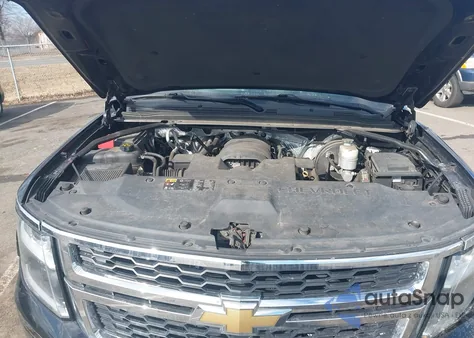 2016 Chevrolet Suburban Lt z USA, uszkodzony, nr VIN 1GNSKHKC9GR170105